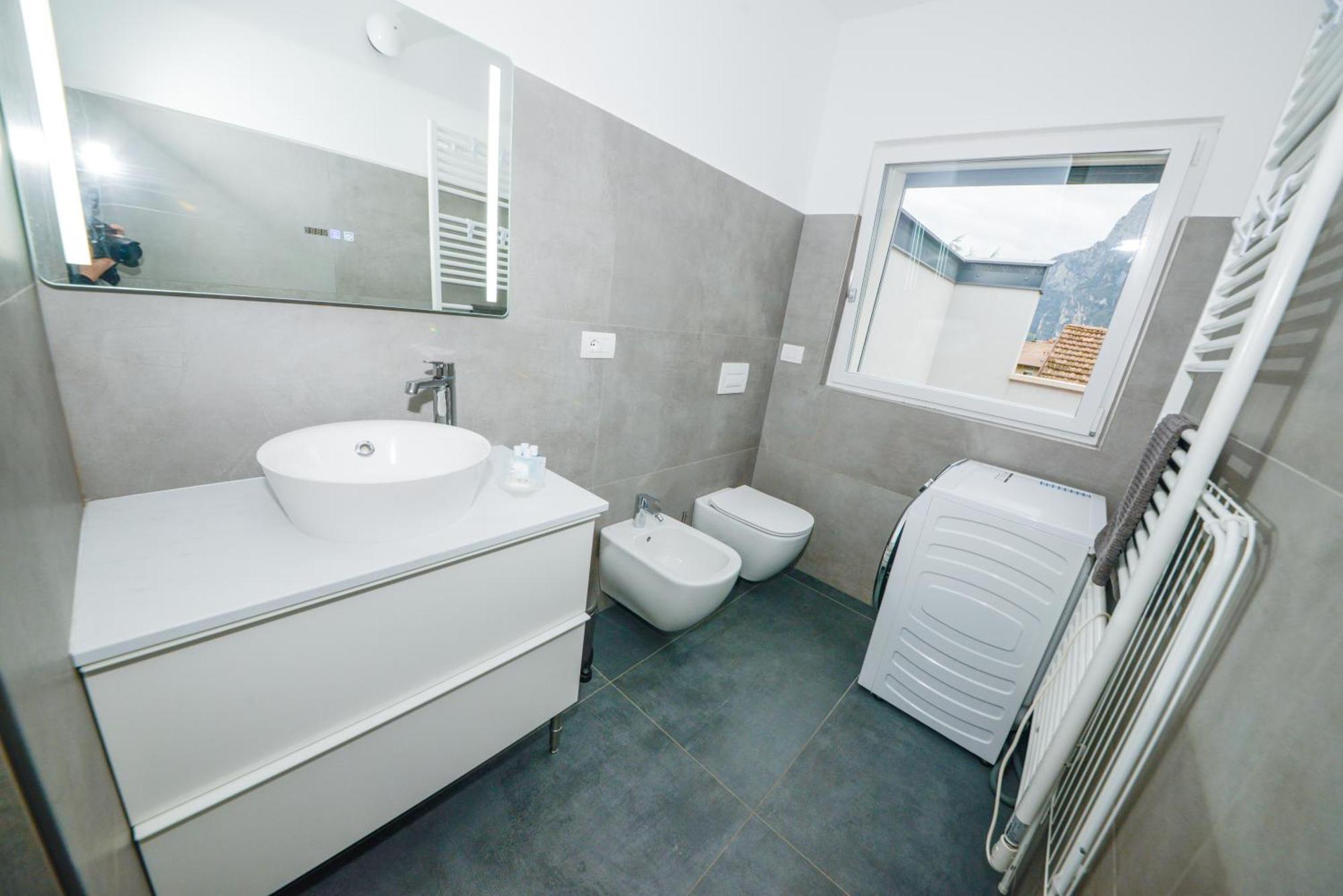 Ferienwohnung Garda Family & Solarium Riva del Garda Exterior foto